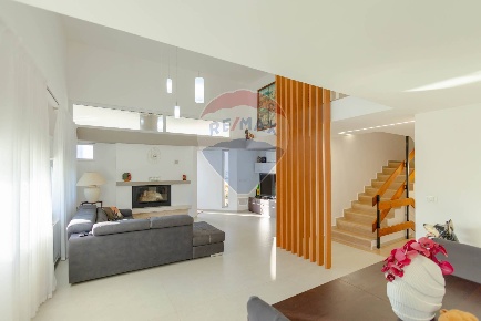 Foto Villa singola in Via Morelli E Silvati, Bari Torre a Mare di 234 m²