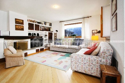 Foto Appartamento a Courmayeur Centro di 90 m² con 3 locali in vendita