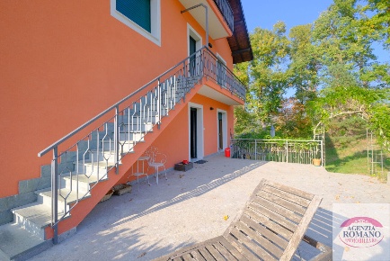 Foto Appartamento in Località Brusca 1, Sassello di 95 m² con 4 locali