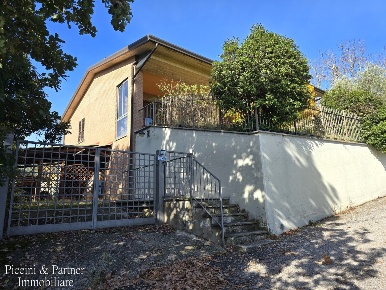 Foto Villa unifamiliare in Strada Monte Bagnolo Valbiancara, Perugia