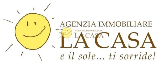 Foto Negozio a Figline e Incisa Valdarno Incisa In Val D'Arno di 50 m²