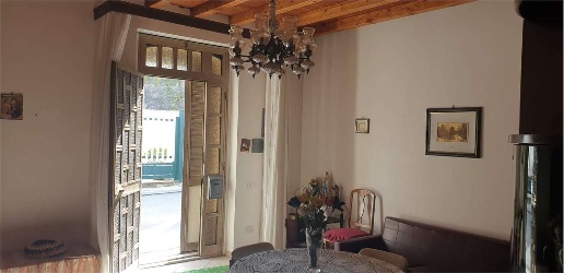Foto Casa indipendente a Giarre di 100 m² con 4 locali in vendita