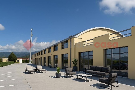 Foto Negozio in Via la stazza 1, Alatri Centro di 60 m² con 2 locali