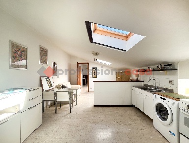 Foto Appartamento in Via Domenico Piraino 7, Milazzo Centro di 80 m²