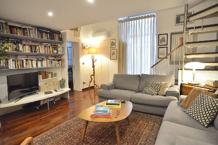 Foto Appartamento in Via Manzoni 74, Bari Murat di 95 m² con 4 locali