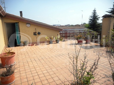 Foto Villa a schiera in Roma, Albignasego Centro, San Lorenzo di 181 m²