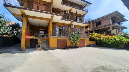 Foto Appartamento in Via per Frosinone 100, Ceccano Centro di 230 m²