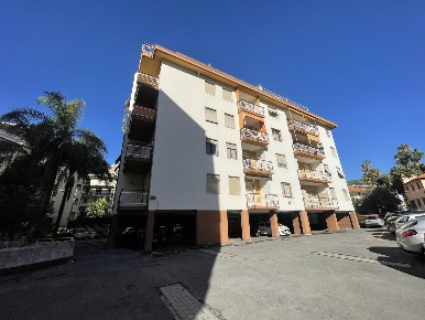 Foto Appartamento in Strada San Martino 126, Sanremo San Martino - Villetta