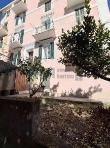 Foto Appartamento in Via delle Valli 11/7, Imperia Porto Maurizio di 110 m²