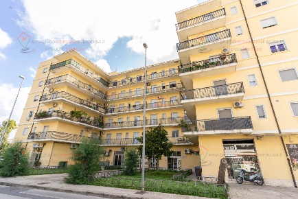 Foto Appartamento a Floridia di 118 m² con 3 locali in vendita