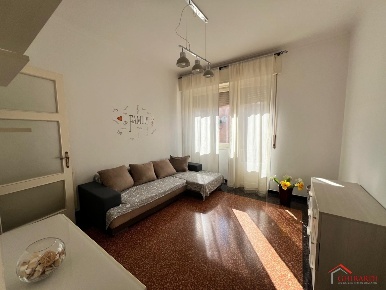Foto Appartamento in VIA GIORDANO 96, Genova Sestri Ponente di 80 m²