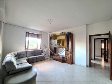 Foto Appartamento in ROSIA, Sovicille di 124 m² con 6 locali in vendita