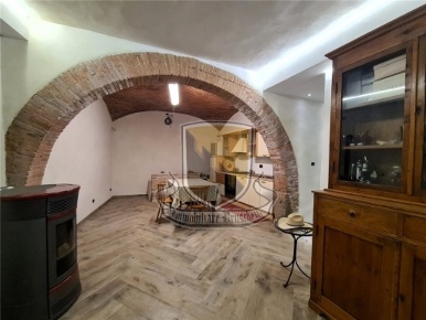 Foto Appartamento in ROSIA, Sovicille di 112 m² con 4 locali in vendita