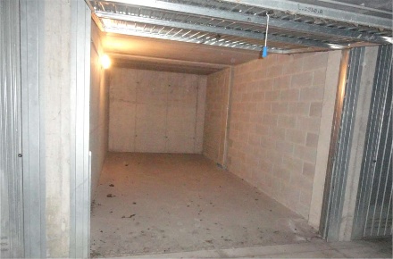 Foto Box in Via Italia, Pozzo d'Adda di 18 m² con 1 locali in vendita