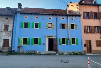 Foto Casa indipendente in Via I Maggio, Tambre Borsoi di 120 m² in vendita
