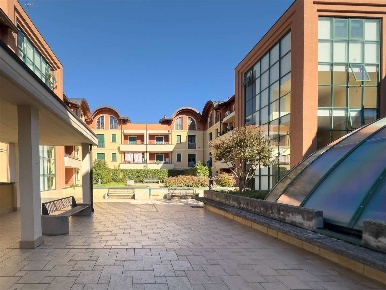 Foto Appartamento in via visconti, Somma Lombardo Centro di 42 m²