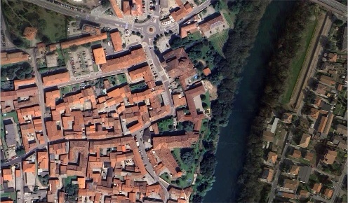 Foto Appartamento in Via IV Novembre, Brembate Centro di 48 m² con 2 locali