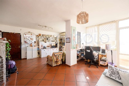 Foto Appartamento in Via del Porto, Ladispoli di 120 m² con 3 locali