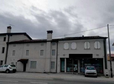 Foto Appartamento in Via Callalta, Loria Loria Bessica di 149 m² in vendita