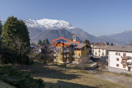 Foto Appartamento a Cremeno Maggio di 82 m² con 3 locali in vendita