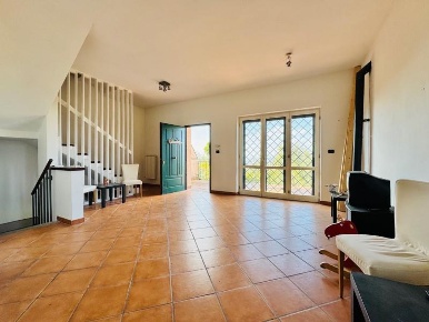 Foto Appartamento in via selve di mondragone, Monte Porzio Catone di 150 m²