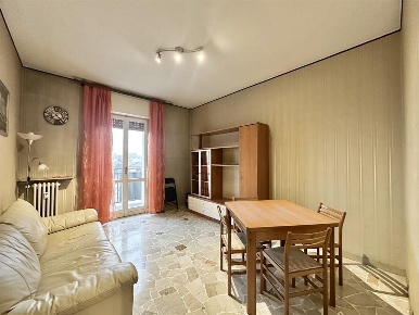 Foto Appartamento in via curtatone, Treviglio di 104 m² in vendita