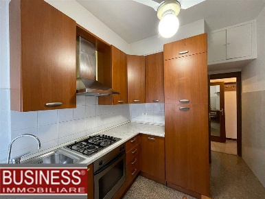 Foto Appartamento in Viale Espinasse, Milano Certosa di 40 m² con 1 locali