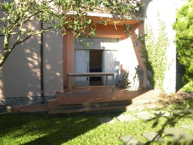 Foto Appartamento a Forte dei Marmi di 130 m² con 7 locali in affitto