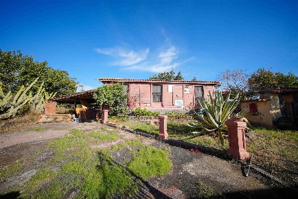 Foto Villa unifamiliare in VIA DEL LAGO  2, Mascalucia Centro di 75 m²