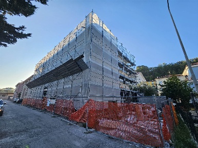 Foto Appartamento a San Severino Marche Centro di 90 m² con 3 locali