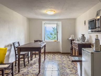 Foto Casa indipendente a Fosdinovo di 90 m² con 5 locali in vendita