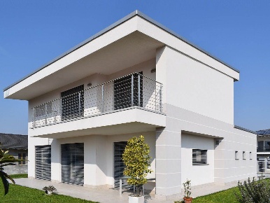 Foto Case semi ndipendenti a Correggio di 150 m² con 7 locali in vendita