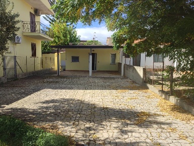 Foto Casa indipendente in Via delle Magnolie Snc, San Sostene di 40 m²