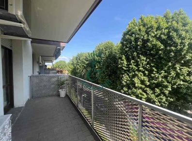 Foto Appartamento in Via Pistoiese, Firenze Brozzi di 84 m² con 4 locali