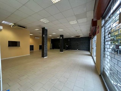 Foto Negozio a Piacenza Dante - Cheope di 170 m² con 1 locali in affitto