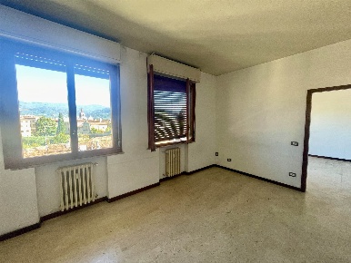 Foto Appartamento a Pistoia Vergine di 80 m² con 4 locali in vendita