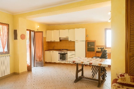 Foto Appartamento a Olivetta San Michele di 95 m² con 4 locali in vendita