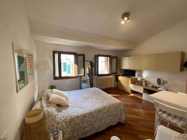 Foto Appartamento a Firenze Borgo Ognissanti - Il Prato di 28 m² in vendita