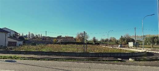 Foto Terreno edificabile a Roncoferraro di 2590 m² in vendita
