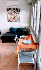 Foto Appartamento a Massa Marina di Massa Centro di 30 m² con 1 locali