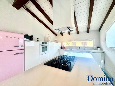 Foto Appartamento a Massa Turano di 110 m² con 6 locali in vendita