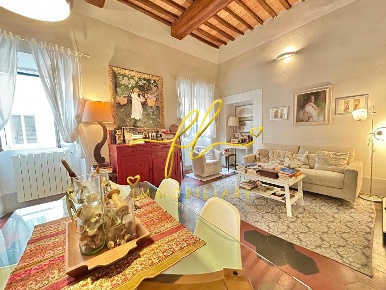 Foto Appartamento a Portoferraio Centro di 154 m² con 7 locali in vendita