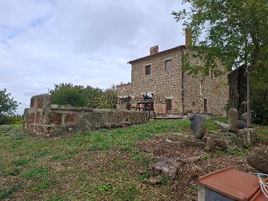 Foto Rustico a Manciano di 600 m² con 18 locali in vendita
