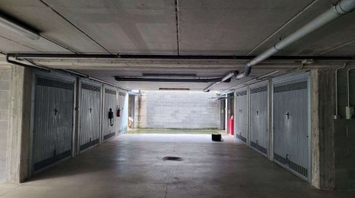 Foto Box a Abbiategrasso di 13 m² con 1 locali in vendita