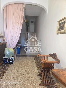 Foto Appartamento a Altopascio Altopascio Centro di 140 m² con 8 locali