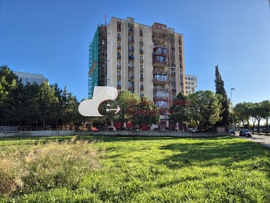 Foto Appartamento in Via Mitolo, Bari Poggiofranco di 130 m² con 4 locali