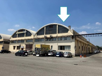 Foto Capannone industriale a Vimodrone di 1186 m² con 2 locali in vendita