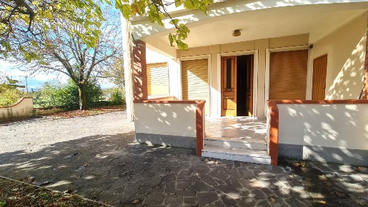 Foto Appartamento a Fucecchio San Miniato Basso di 152 m² con 6 locali