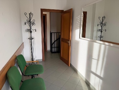 Foto Appartamento a Castelnuovo Magra di 120 m² con 5 locali in vendita