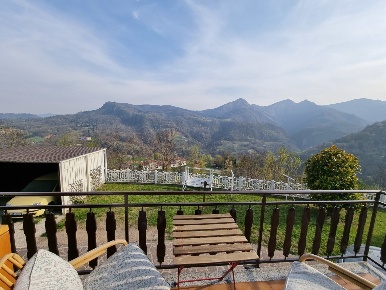 Foto Appartamento in Località Briale 3, Casto Briale di 110 m² con 4 locali